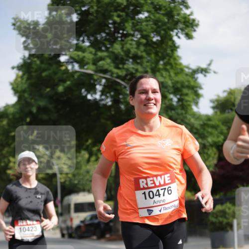 15.06.2025 - REWE Women's Run Jannik Wohlers http://msf.ph/oto/7940718 15.06.2025 08:45:33 Laufen 10423, 10476 meine-sportfotos.de