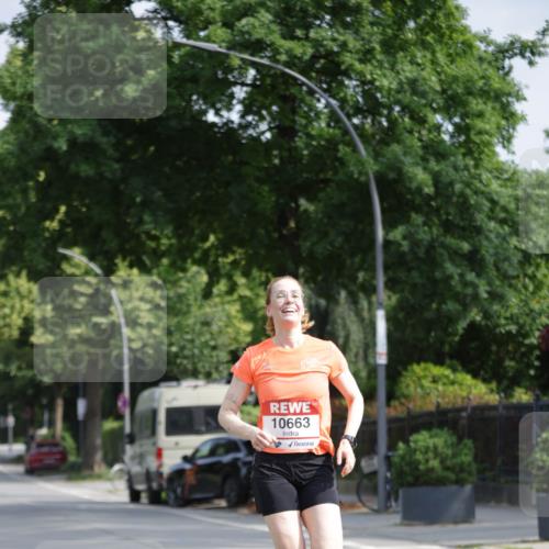 15.06.2025 - REWE Women's Run Jannik Wohlers http://msf.ph/oto/7940859 15.06.2025 08:45:37 Laufen 10663 meine-sportfotos.de