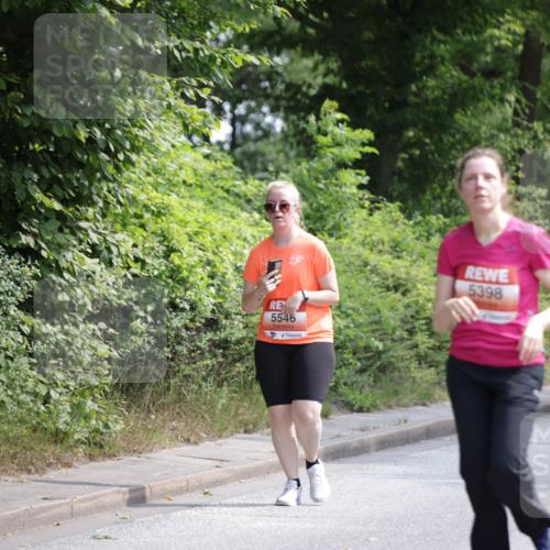 15.06.2025 - REWE Women's Run Jannik Wohlers http://msf.ph/oto/7940876 15.06.2025 10:15:16 Laufen 5546, 5398, 5407, 544 meine-sportfotos.de