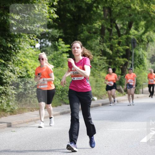 15.06.2025 - REWE Women's Run Jannik Wohlers http://msf.ph/oto/7940890 15.06.2025 10:15:16 Laufen 5546, 5398 meine-sportfotos.de