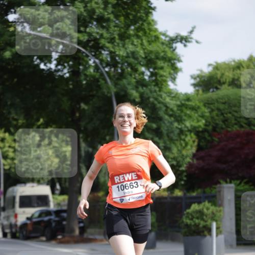 15.06.2025 - REWE Women's Run Jannik Wohlers http://msf.ph/oto/7940903 15.06.2025 08:45:37 Laufen 10663 meine-sportfotos.de