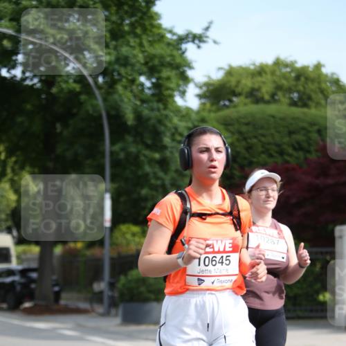 15.06.2025 - REWE Women's Run Jannik Wohlers http://msf.ph/oto/7940921 15.06.2025 09:58:33 Laufen 10645 meine-sportfotos.de