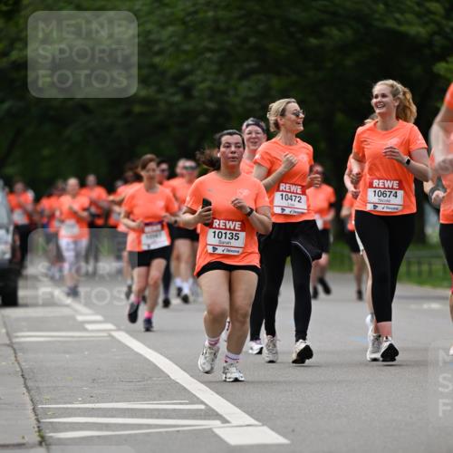 15.06.2025 - REWE Women's Run Dr. Thomas Lammeyer http://msf.ph/oto/7940928 15.06.2025 09:21:06 Laufen 10674, 10472, 10135 meine-sportfotos.de