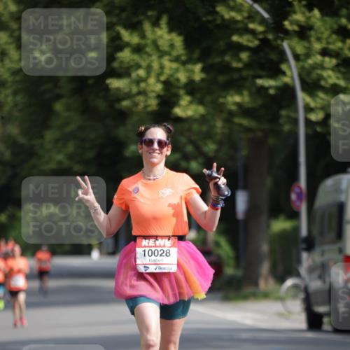 15.06.2025 - REWE Women's Run Jannik Wohlers http://msf.ph/oto/7940932 15.06.2025 08:45:45 Laufen 10028 meine-sportfotos.de