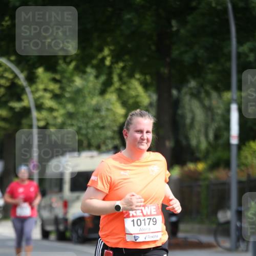 15.06.2025 - REWE Women's Run Jannik Wohlers http://msf.ph/oto/7940937 15.06.2025 09:58:35 Laufen 10179 meine-sportfotos.de