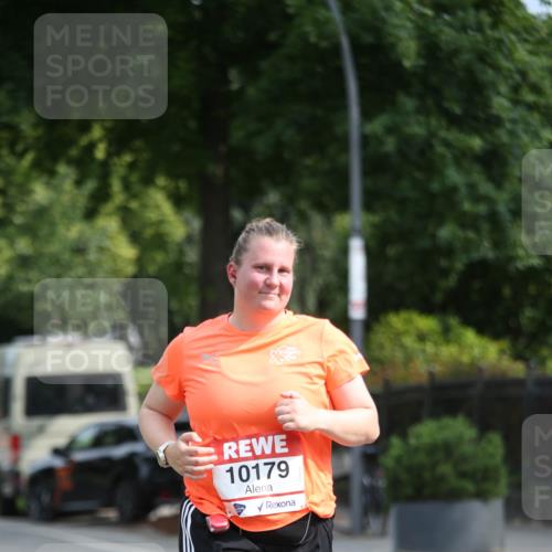 15.06.2025 - REWE Women's Run Jannik Wohlers http://msf.ph/oto/7940953 15.06.2025 09:58:35 Laufen 10179 meine-sportfotos.de