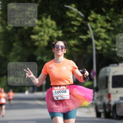 15.06.2025 - REWE Women's Run Jannik Wohlers http://msf.ph/oto/7940958 15.06.2025 08:45:46 Laufen 10028 meine-sportfotos.de