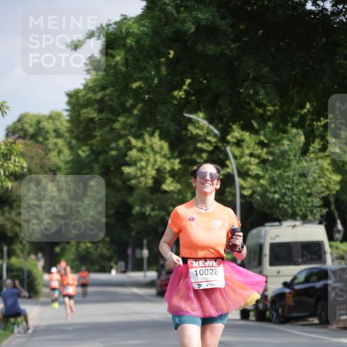 15.06.2025 - REWE Women's Run Jannik Wohlers http://msf.ph/oto/7940984 15.06.2025 08:45:47 Laufen 10028 meine-sportfotos.de
