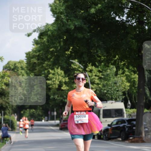 15.06.2025 - REWE Women's Run Jannik Wohlers http://msf.ph/oto/7940994 15.06.2025 08:45:47 Laufen 10028 meine-sportfotos.de