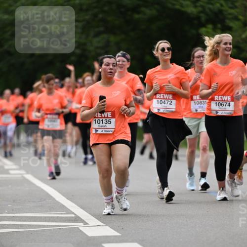 15.06.2025 - REWE Women's Run Dr. Thomas Lammeyer http://msf.ph/oto/7941005 15.06.2025 09:21:08 Laufen 10135, 10472, 10831, 10674 meine-sportfotos.de