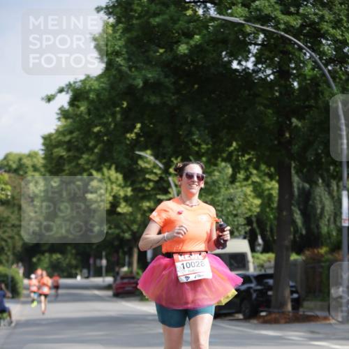 15.06.2025 - REWE Women's Run Jannik Wohlers http://msf.ph/oto/7941016 15.06.2025 08:45:47 Laufen 10028 meine-sportfotos.de