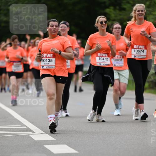 15.06.2025 - REWE Women's Run Dr. Thomas Lammeyer http://msf.ph/oto/7941031 15.06.2025 09:21:08 Laufen 10135, 10472, 10831, 10674 meine-sportfotos.de