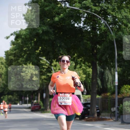15.06.2025 - REWE Women's Run Jannik Wohlers http://msf.ph/oto/7941033 15.06.2025 08:45:47 Laufen 10028 meine-sportfotos.de