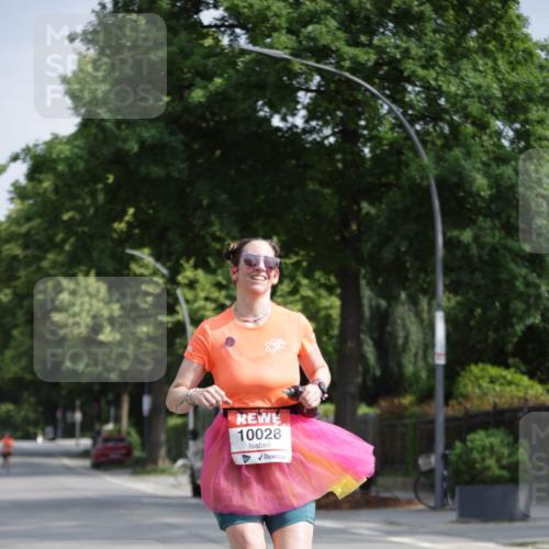 15.06.2025 - REWE Women's Run Jannik Wohlers http://msf.ph/oto/7941045 15.06.2025 08:45:48 Laufen 10028 meine-sportfotos.de