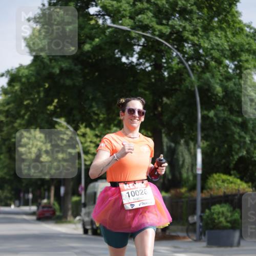 15.06.2025 - REWE Women's Run Jannik Wohlers http://msf.ph/oto/7941056 15.06.2025 08:45:48 Laufen 10028 meine-sportfotos.de