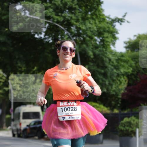 15.06.2025 - REWE Women's Run Jannik Wohlers http://msf.ph/oto/7941090 15.06.2025 08:45:48 Laufen 10028 meine-sportfotos.de