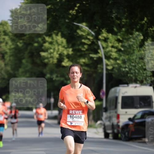 15.06.2025 - REWE Women's Run Jannik Wohlers http://msf.ph/oto/7941126 15.06.2025 08:45:59 Laufen 10488 meine-sportfotos.de