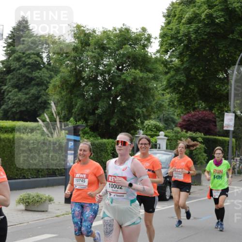 15.06.2025 - REWE Women's Run Jannik Wohlers http://msf.ph/oto/7941189 15.06.2025 08:28:13 Laufen 10745, 10002, 10102, 10101 meine-sportfotos.de