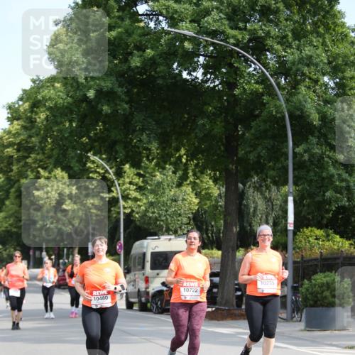 15.06.2025 - REWE Women's Run Jannik Wohlers http://msf.ph/oto/7941304 15.06.2025 09:58:55 Laufen 10480, 10722, 10255 meine-sportfotos.de