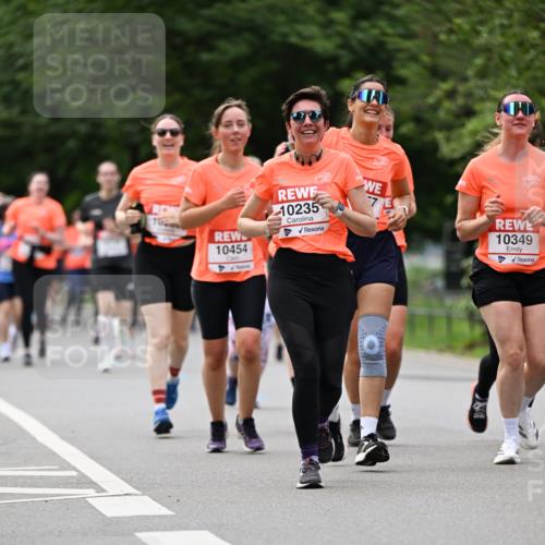 15.06.2025 - REWE Women's Run Dr. Thomas Lammeyer http://msf.ph/oto/7941360 15.06.2025 09:21:16 Laufen 10454, 10235, 10349 meine-sportfotos.de