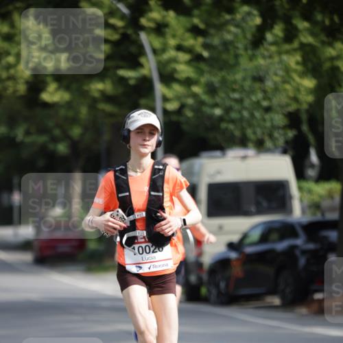 15.06.2025 - REWE Women's Run Jannik Wohlers http://msf.ph/oto/7941415 15.06.2025 08:46:07 Laufen 0026 meine-sportfotos.de