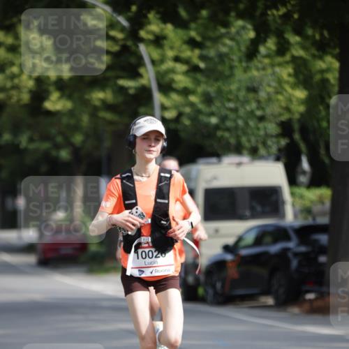 15.06.2025 - REWE Women's Run Jannik Wohlers http://msf.ph/oto/7941420 15.06.2025 08:46:07 Laufen 10020 meine-sportfotos.de