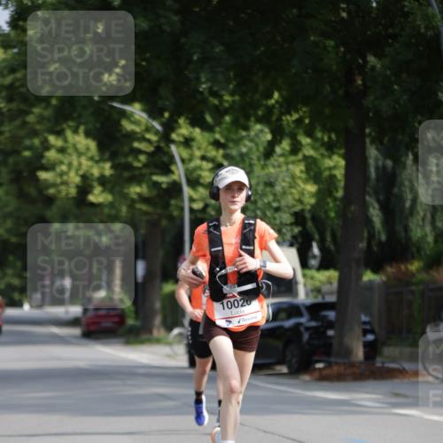 15.06.2025 - REWE Women's Run Jannik Wohlers http://msf.ph/oto/7941451 15.06.2025 08:46:08 Laufen 10026 meine-sportfotos.de