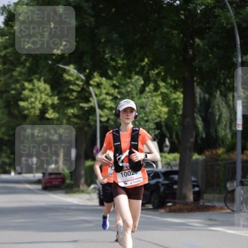 15.06.2025 - REWE Women's Run Jannik Wohlers http://msf.ph/oto/7941457 15.06.2025 08:46:08 Laufen 1002 meine-sportfotos.de