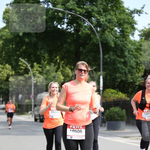 15.06.2025 - REWE Women's Run Jannik Wohlers http://msf.ph/oto/7941484 15.06.2025 09:59:06 Laufen 10840, 10506 meine-sportfotos.de