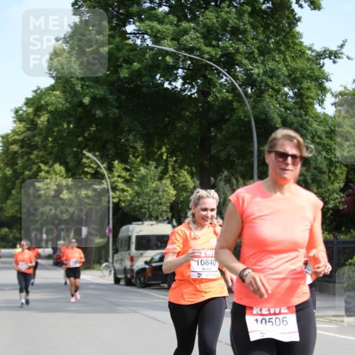 15.06.2025 - REWE Women's Run Jannik Wohlers http://msf.ph/oto/7941503 15.06.2025 09:59:07 Laufen 10840, 10506 meine-sportfotos.de