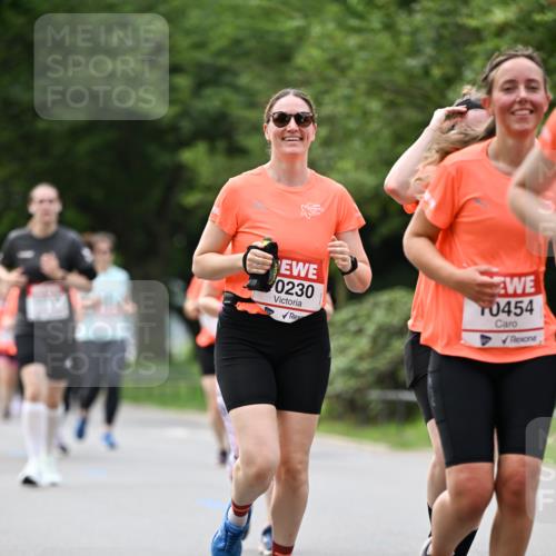 15.06.2025 - REWE Women's Run Dr. Thomas Lammeyer http://msf.ph/oto/7941522 15.06.2025 09:21:20 Laufen 0230, 0454 meine-sportfotos.de