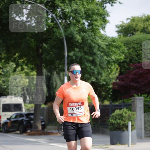 15.06.2025 - REWE Women's Run Jannik Wohlers http://msf.ph/oto/7941551 15.06.2025 08:46:11 Laufen 10045 meine-sportfotos.de