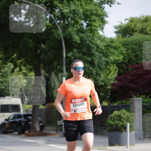 15.06.2025 - REWE Women's Run Jannik Wohlers http://msf.ph/oto/7941554 15.06.2025 08:46:11 Laufen 10045 meine-sportfotos.de