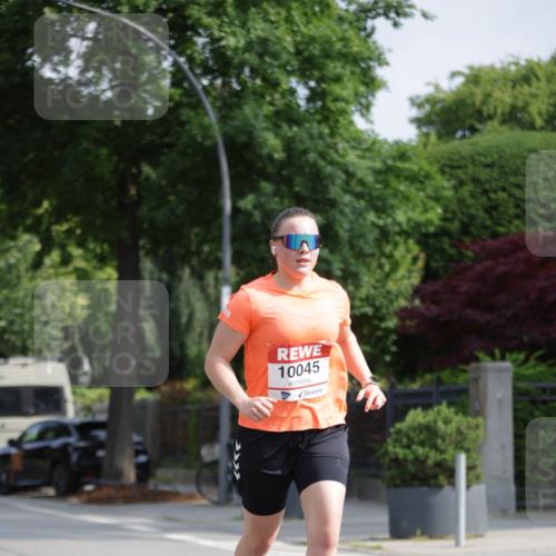 15.06.2025 - REWE Women's Run Jannik Wohlers http://msf.ph/oto/7941558 15.06.2025 08:46:11 Laufen 10045 meine-sportfotos.de