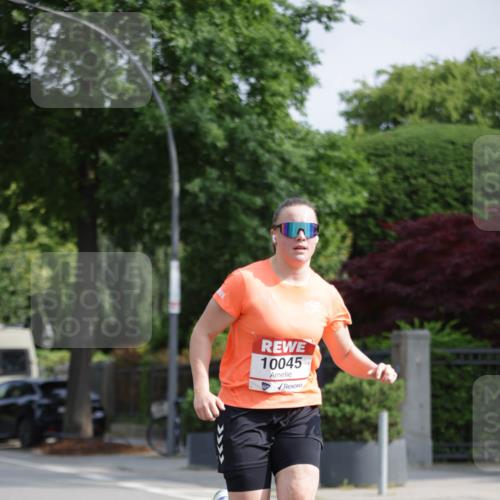 15.06.2025 - REWE Women's Run Jannik Wohlers http://msf.ph/oto/7941568 15.06.2025 08:46:11 Laufen 10045 meine-sportfotos.de