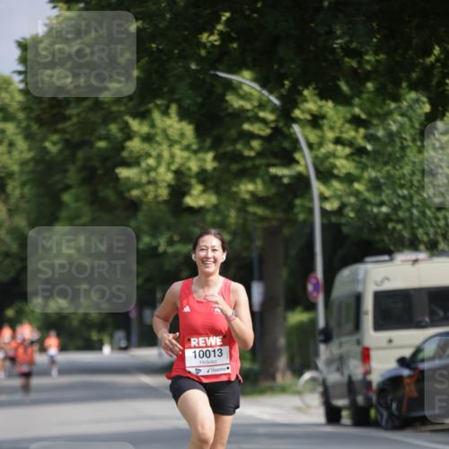 15.06.2025 - REWE Women's Run Jannik Wohlers http://msf.ph/oto/7941627 15.06.2025 08:46:14 Laufen 10013 meine-sportfotos.de