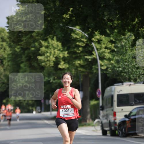 15.06.2025 - REWE Women's Run Jannik Wohlers http://msf.ph/oto/7941631 15.06.2025 08:46:14 Laufen 10013 meine-sportfotos.de