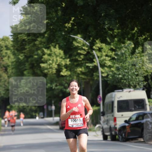 15.06.2025 - REWE Women's Run Jannik Wohlers http://msf.ph/oto/7941647 15.06.2025 08:46:14 Laufen 10013 meine-sportfotos.de