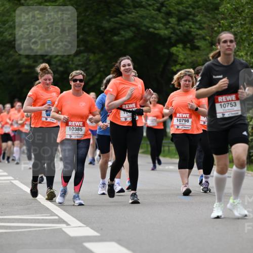 15.06.2025 - REWE Women's Run Dr. Thomas Lammeyer http://msf.ph/oto/7941667 15.06.2025 09:21:23 Laufen 10385, 10798, 10753 meine-sportfotos.de