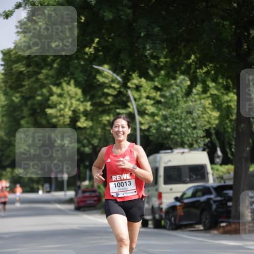 15.06.2025 - REWE Women's Run Jannik Wohlers http://msf.ph/oto/7941675 15.06.2025 08:46:15 Laufen 10013 meine-sportfotos.de