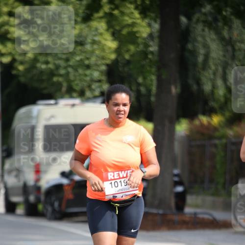 15.06.2025 - REWE Women's Run Jannik Wohlers http://msf.ph/oto/7941688 15.06.2025 09:59:24 Laufen 1019 meine-sportfotos.de