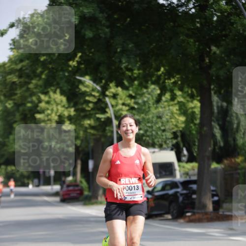 15.06.2025 - REWE Women's Run Jannik Wohlers http://msf.ph/oto/7941715 15.06.2025 08:46:15 Laufen 0013 meine-sportfotos.de