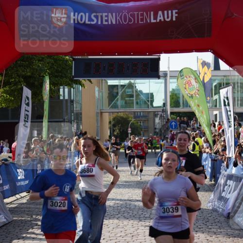 13.06.2025 - Holstenköstenlauf Felixshl http://msf.ph/oto/7941718 13.06.2025 18:07:38 Laufen 2699, 2860, 2913, 3020, 3039, 3077, 3678, 3680 meine-sportfotos.de