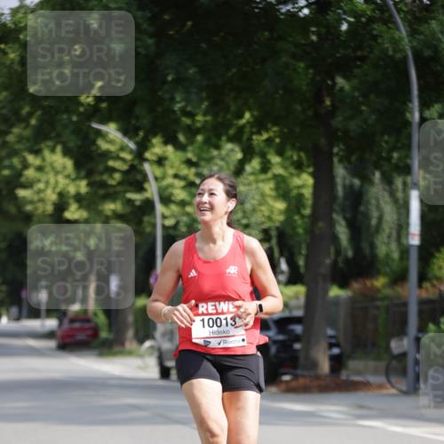 15.06.2025 - REWE Women's Run Jannik Wohlers http://msf.ph/oto/7941758 15.06.2025 08:46:16 Laufen 10013 meine-sportfotos.de