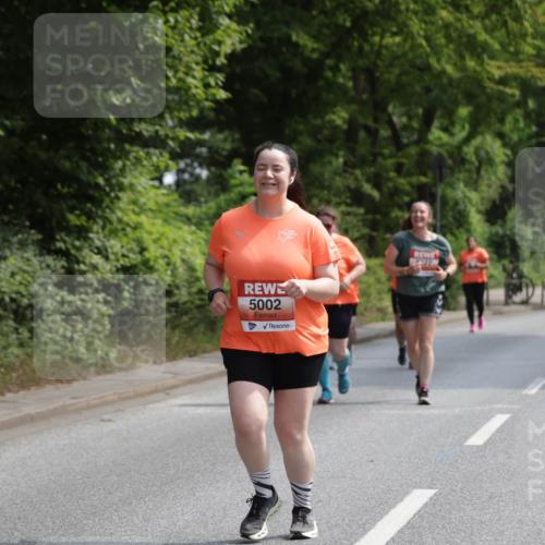 15.06.2025 - REWE Women's Run Jannik Wohlers http://msf.ph/oto/7941809 15.06.2025 10:15:40 Laufen 5002 meine-sportfotos.de