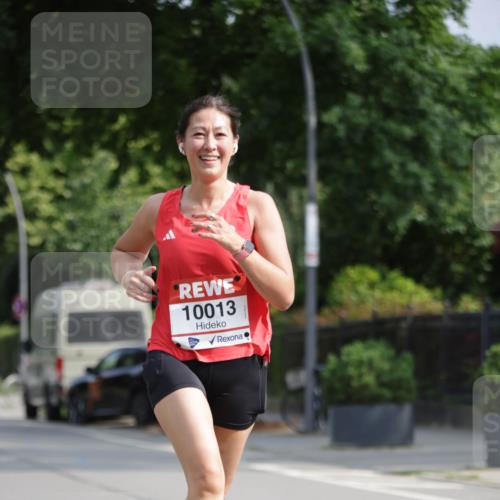 15.06.2025 - REWE Women's Run Jannik Wohlers http://msf.ph/oto/7941827 15.06.2025 08:46:16 Laufen 10013 meine-sportfotos.de
