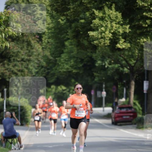 15.06.2025 - REWE Women's Run Jannik Wohlers http://msf.ph/oto/7941887 15.06.2025 08:46:30 Laufen 10048 meine-sportfotos.de