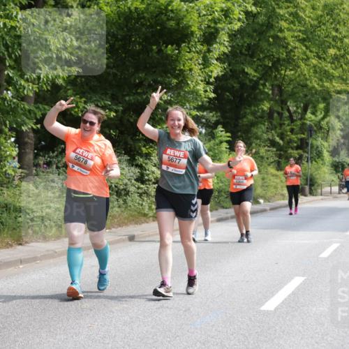 15.06.2025 - REWE Women's Run Jannik Wohlers http://msf.ph/oto/7941895 15.06.2025 10:15:44 Laufen 5678, 5677, 5366 meine-sportfotos.de