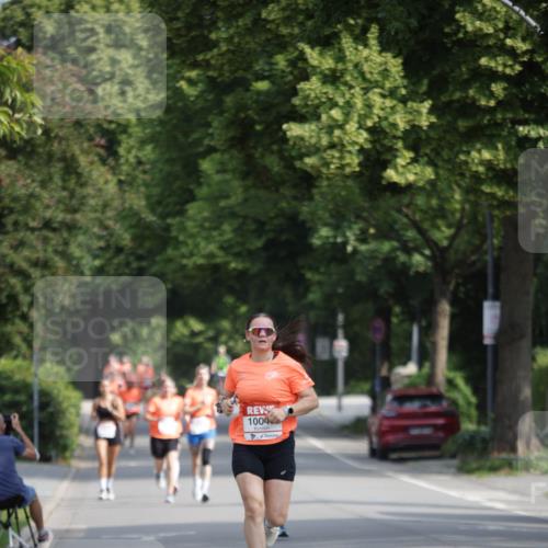 15.06.2025 - REWE Women's Run Jannik Wohlers http://msf.ph/oto/7941925 15.06.2025 08:46:31 Laufen 1004 meine-sportfotos.de