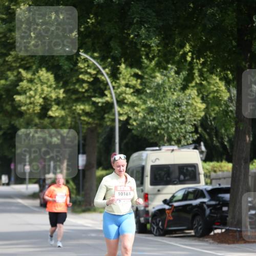 15.06.2025 - REWE Women's Run Jannik Wohlers http://msf.ph/oto/7941949 15.06.2025 09:59:46 Laufen 10181 meine-sportfotos.de